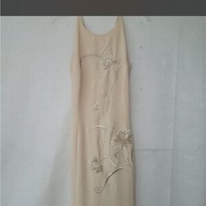 Elegant Cream Floral Embroidered Dress